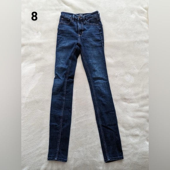 5 pairs of jeans, black & blue. Some ripped, some non ripped. Gently used. - Picture 1 of 5